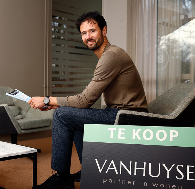 Contact met NVM-makelaar Bas Busselaar