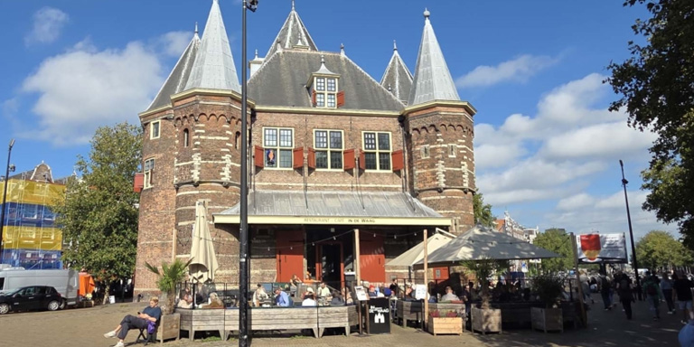 Nieuwmarkt / Lastage in Amsterdam